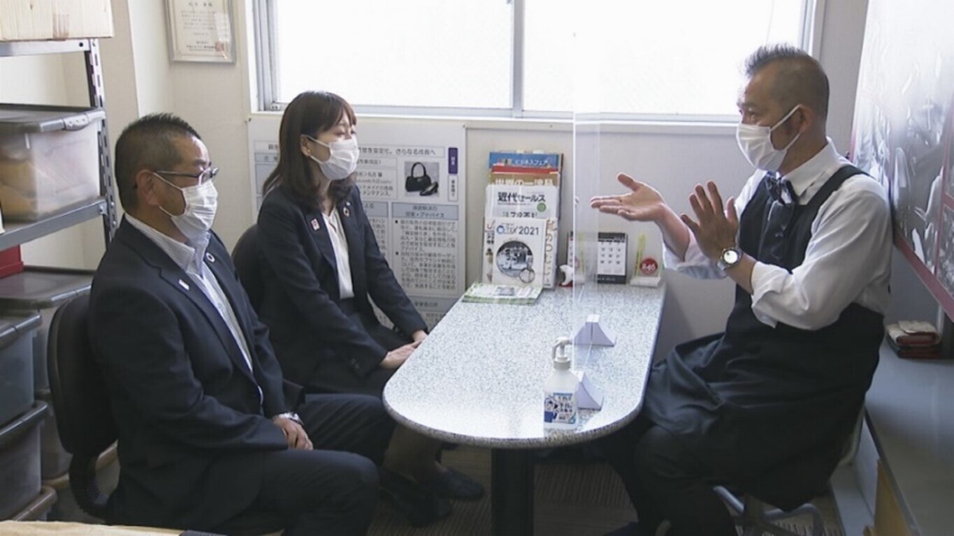 左：大阪信用保証協会　右：ゼロゼロ融資を受けた会社のオーナー